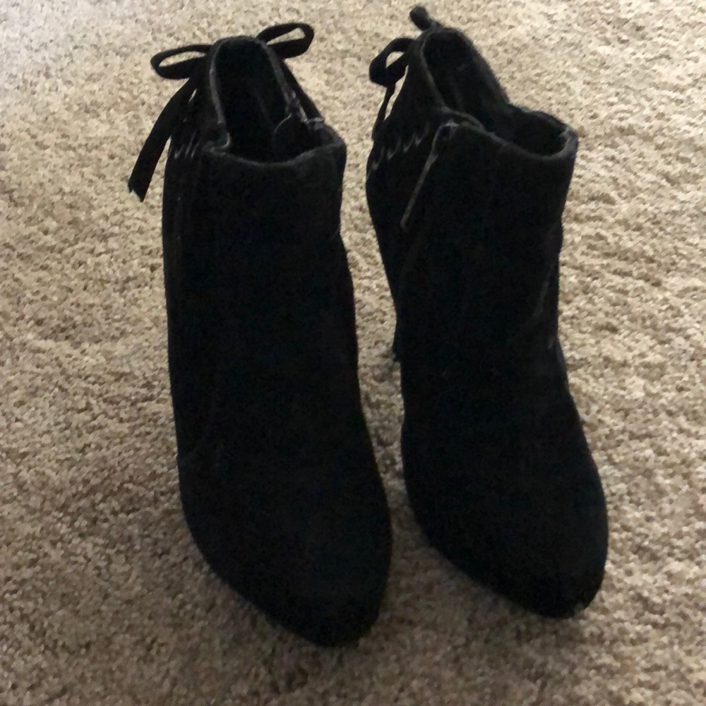 Bootie tie up heels